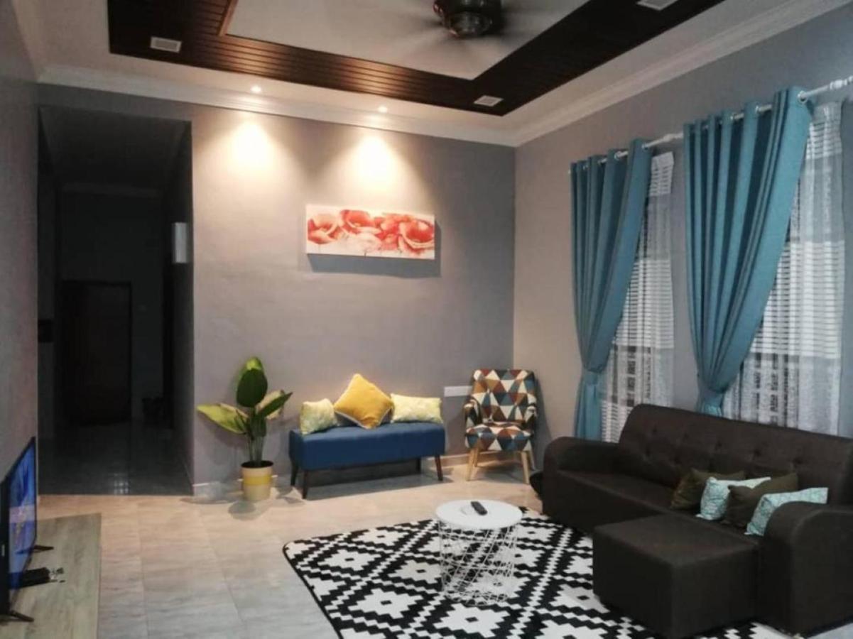 Damai D Homestay Кангар Екстер'єр фото